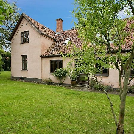 Pegasus Bed And Breakfast Helsinge Extérieur photo