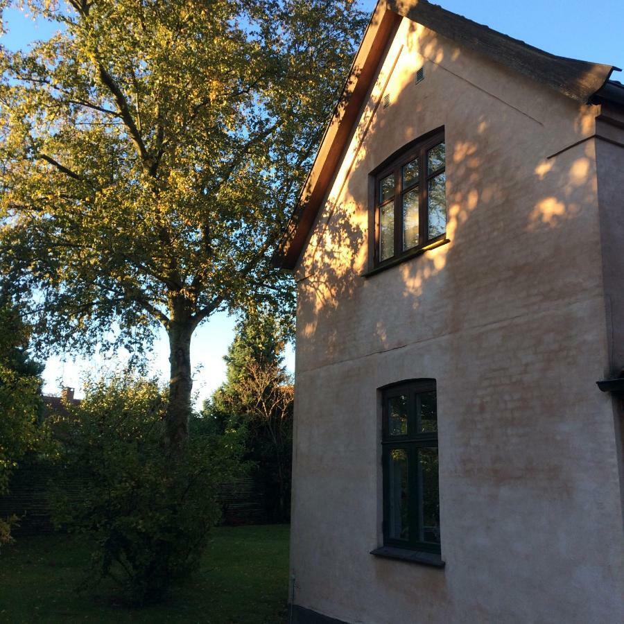 Pegasus Bed And Breakfast Helsinge Extérieur photo
